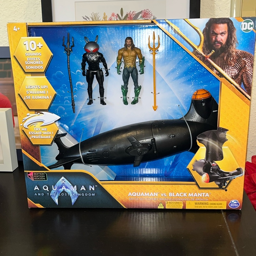 Aquaman vs Black Manta battle set toy